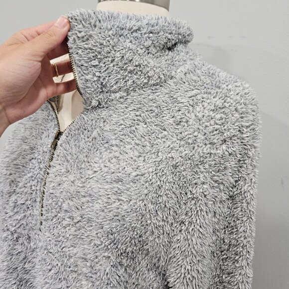 Entro Fuzzy Gray Sherpa Quarter Zip Long Sleeve Grey Pullover Sweatshirt Medium - Picture 8 of 13